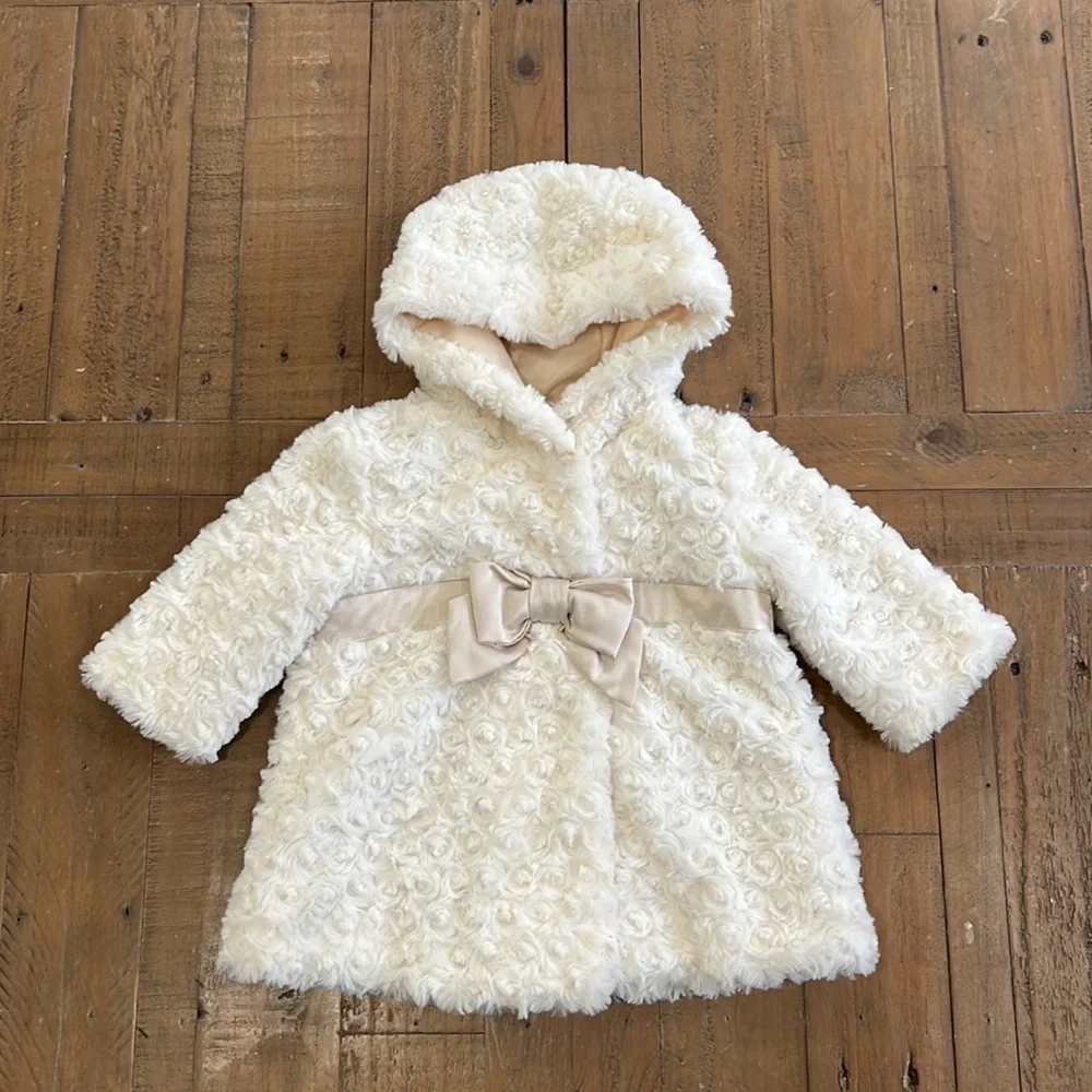 Janie and jack ivory faux fur rosette coat